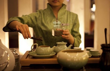 茶香四溢，养生茶食搭配指南